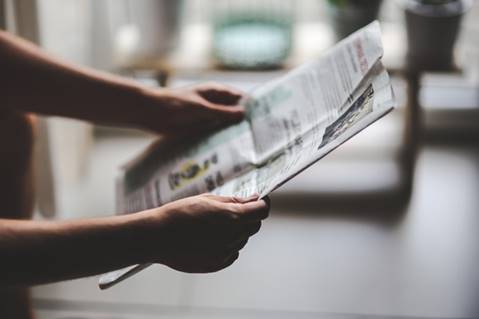 Une image contenant texte, journal, personne, intrieur

Le contenu gnr par lIA peut tre incorrect.